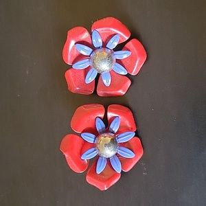 Vintage Flower Post Earrings